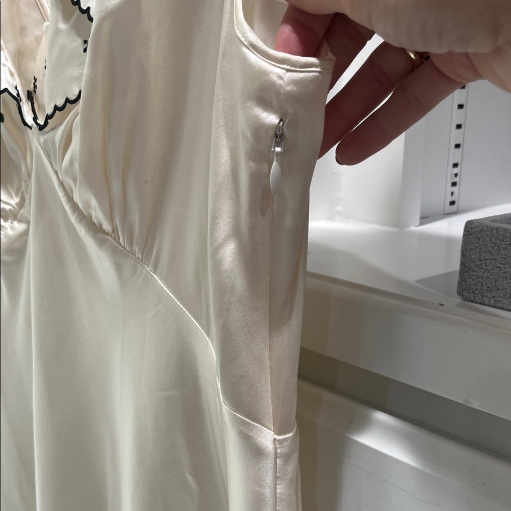 Doen Ivory Ruffle-Trim Mini Dress - Picture 5 of 6